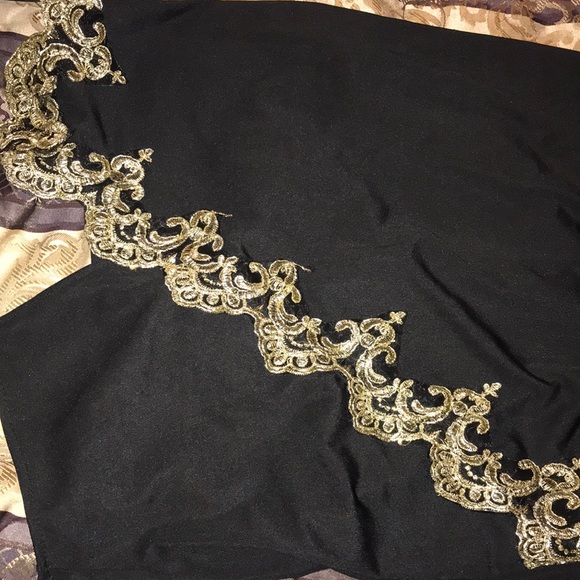 Gold And black ALPHA DRESS - Picture 2 of 2